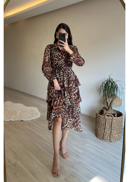 Kadın Leopar Desenli Kat Kat Volanlı Şifon Elbise NM014