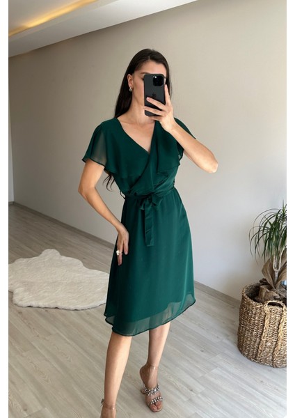 Kadın V Yaka Kuşaklı Mini Şifon Elbise NM007 fırsatları