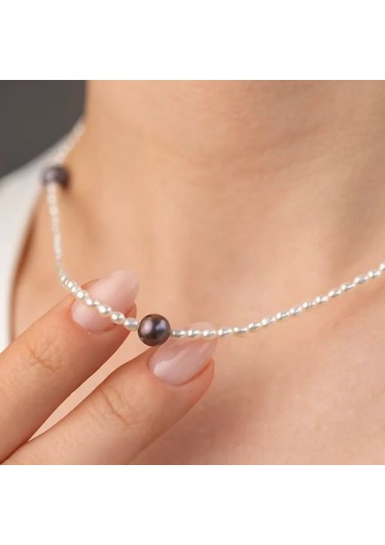 Siyah-Beyaz Inci Minimal Kolye fiyatları