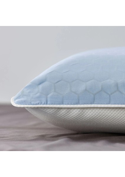 Kvarnven Ergonomik Yastık Mavi-Beyaz 42 x 54 cm Soğuk Tutan Ürün Yan/sırt Üstü Uyuyanlar Için