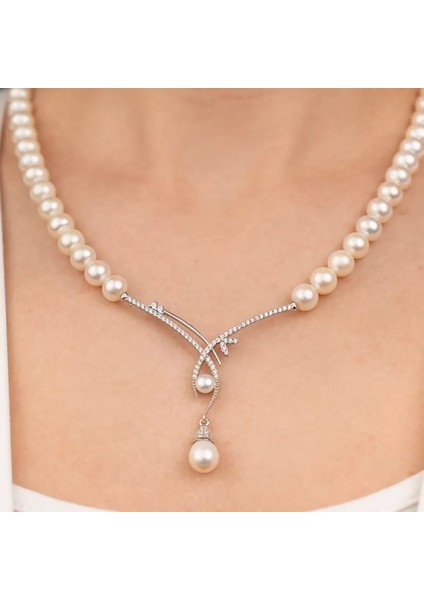 Taş Detaylı Inci Kolye