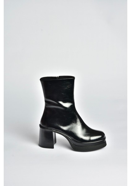 V272784260 Siyah Rustik Kalın Topuklu Kadın Bot indirimleri