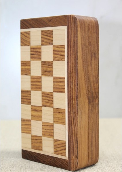 Özel Vernikli Mıknatıs Taşlı Ahşap Katlanabilir Kutulu Satranç Oyunu 25 cm G222 modelleri