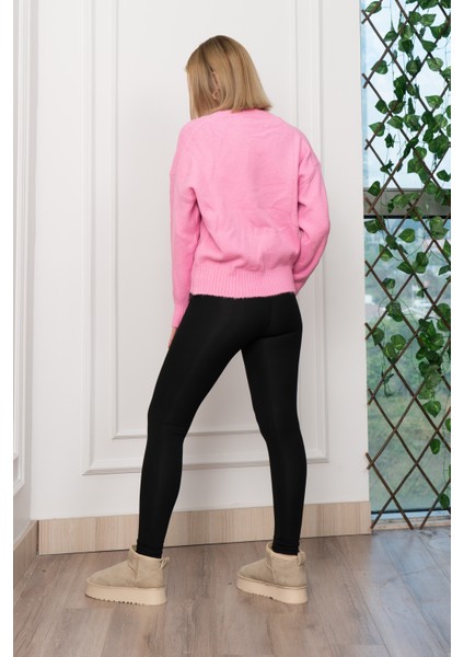 Yuvarlak Yaka Yumoş Triko Kazak 258181 fırsatları