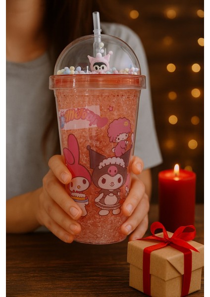 Kuromi Temalı Pembe Suluk Pipetli Buzlu Cam Görünümlü 450 ml Çift Katman Mika Su Şişesi 2647 Pembe fırsatları