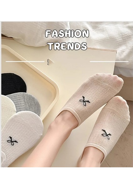 5' Çift Kadın Soft Renkli Görünmez Likralı ve Pamuklu Patik,babet Çorap indirimleri