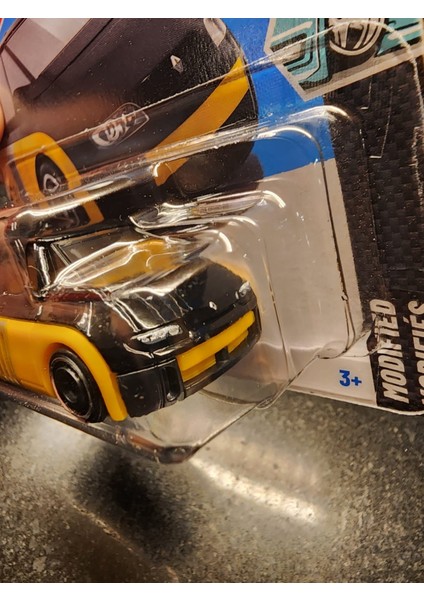 1/64 Renault Espace F1 modelleri