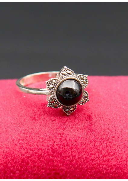 925 Ayar Kadın Gümüş Oltu Taşı Yüzük SY00057