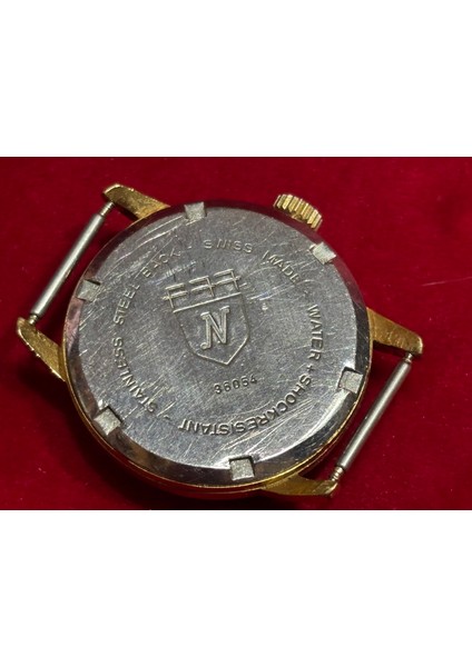1960 Lar Nivada 17 Jewels Kurmalı Kol Saatı - Çalışır Durumda indirimleri