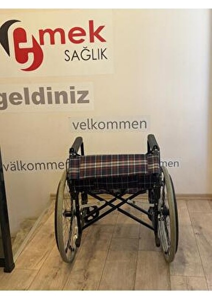 Wipperman Marka Katlanabilir Refakatçi Frenli Manuel Tekerlekli Sandalye Katlanabilir indirimleri
