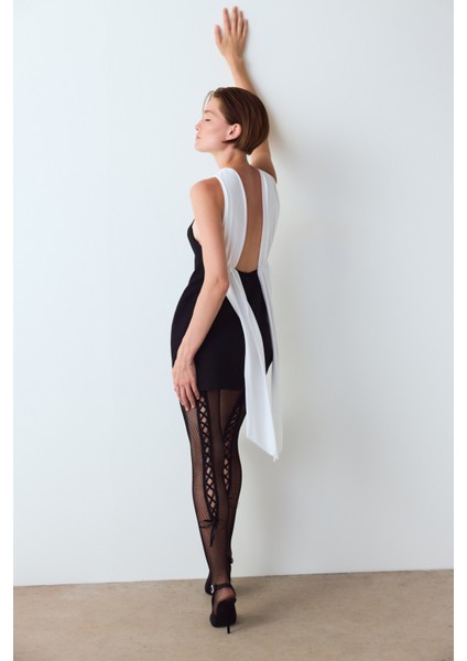 Siyah Crossline Çapraz Desenli File Külotlu Çorap fiyatları