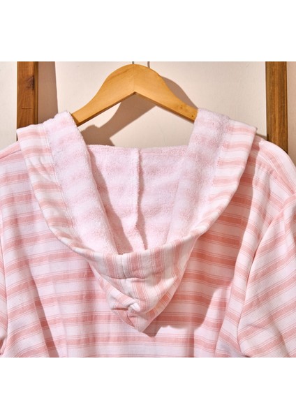 Soft Kapüşonlu Çizgili Kadın Bornoz - Beyaz / Pembe - S / M modelleri