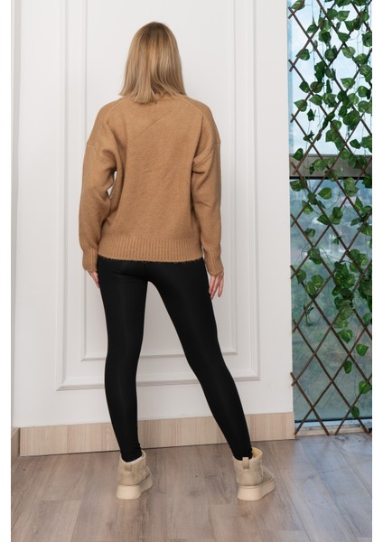 Yuvarlak Yaka Yumoş Triko Kazak 258181 modelleri