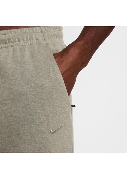 FZ0975 320 Nike Prımary Men"s Drı-Fıt Uv Eşofman Altı fırsatları