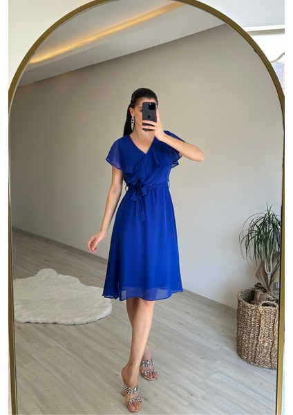 Kadın V Yaka Kuşaklı Mini Şifon Elbise NM007 modelleri