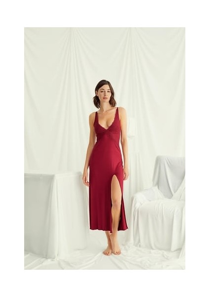 Monamise Göğüs ve Sırt Dekolteli Dantelli Yırtmaçlı Gecelik indirimleri