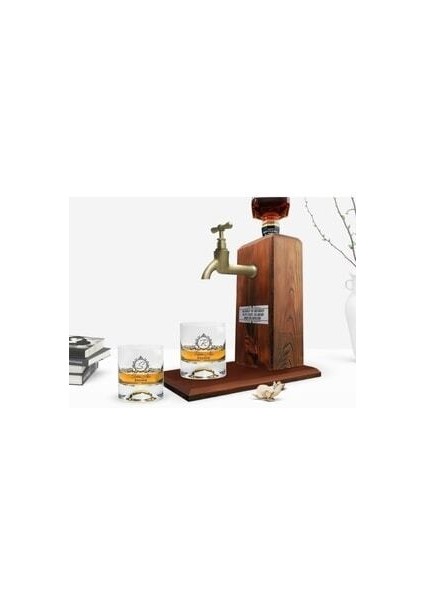 Kişiye Özel Renkli Baskılı Isimli Ikili Viski Bardağı ve Ahşap Viski Standı Hediye Seti-11