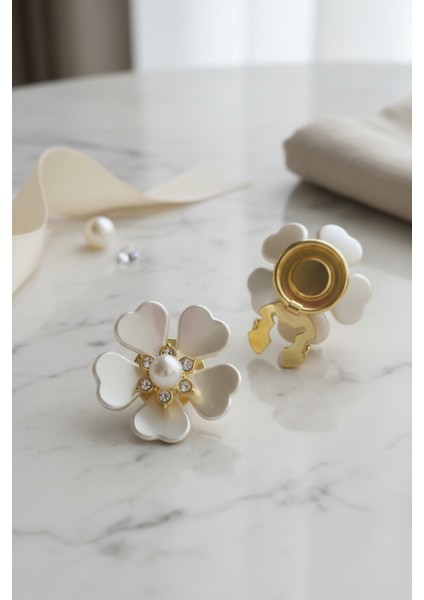 Yeni Trend Kristal Inci Detaylı Gonca Düğme Kapağı Broş 1 Adet - Pearl Bud Elegance