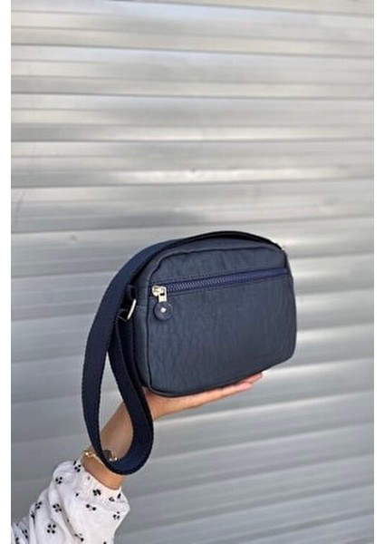 Kadın Krinkıl Çapraz Askılı Omuz Çantası Lacivert Düz Desenli fırsatları
