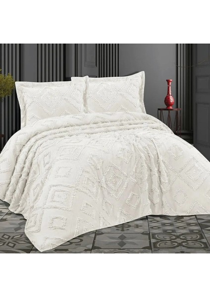 Harem Serisi Şönil Yatak Örtüsü Takımı Çift Kişilik 240X260 cm + 2 Yastık Kılıfı