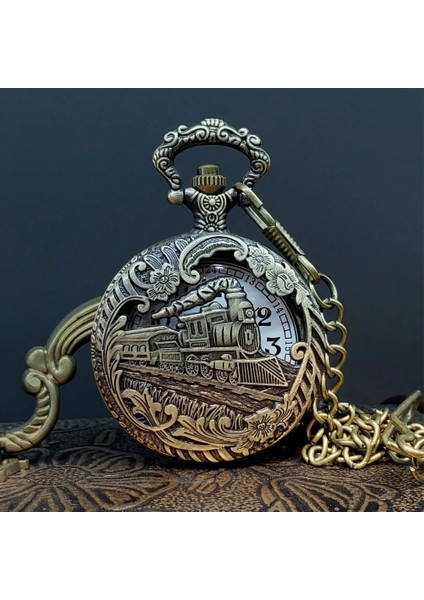 Tren Tasarımlı Köstekli Saat