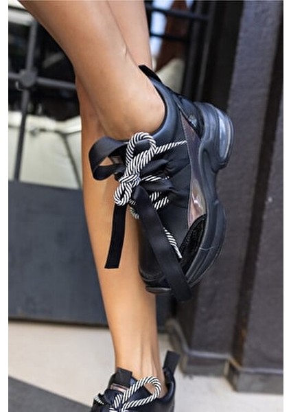 Hanna Kadın Siyah Cilt Siyah Taban Dolgu Topuklu Ayakkabı