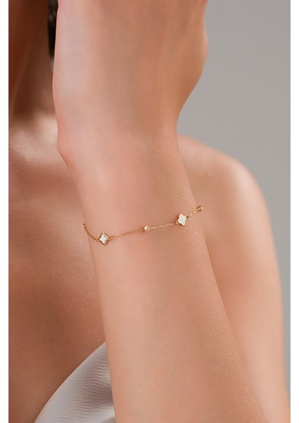 14 Ayar Altın Zarif Beyaz Yonca Bileklik fiyatları