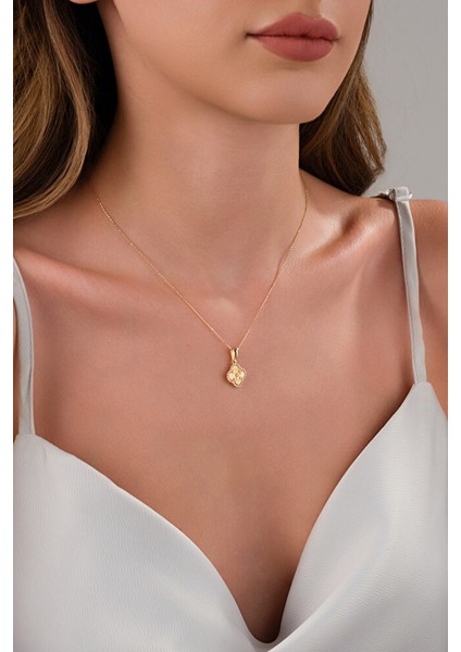 14 Ayar Altın Füzyon Yonca Kolye