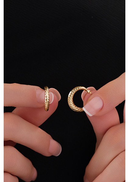 14 Ayar Altın Çizgili Midye Halka Küpe modelleri