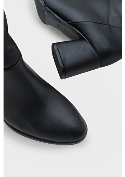 Yuvarlak Burunlu Kadın Çizme modelleri