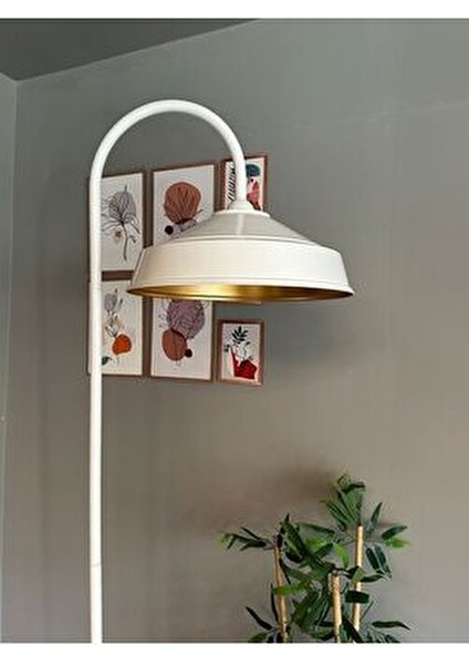 Beyaz Metal Lambader Dekoratif Oturma Odası Çalışma Odası Zemin Lambası Modern Tasarım modelleri