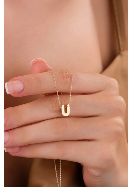 14 Ayar Altın 3 Boyutlu Ü Harfli Kolye modelleri