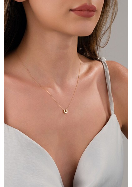 14 Ayar Altın 3 Boyutlu U Harfli Kolye