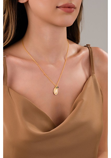 14 Ayar Altın J Harfli Kolye