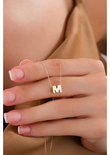 14 Ayar Altın 3 Boyutlu M Harfli Kolye modelleri