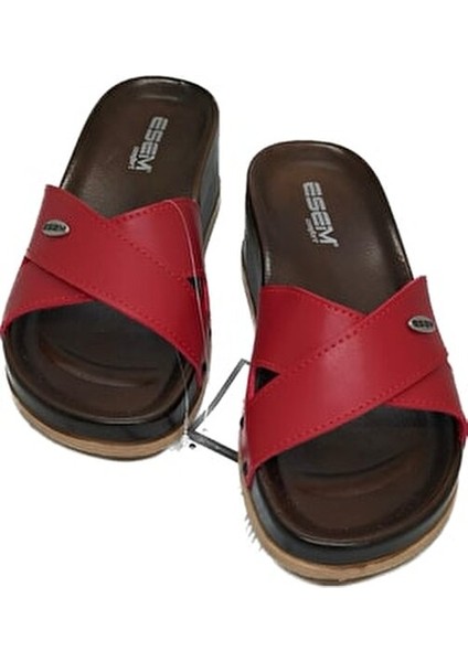 Kadın Çapraz Model Dolgu Topuk Terlik Kırmızı Renk Ortopedik ve Kaymaz Taban modelleri