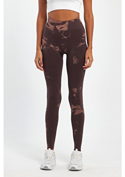 Kadın Dikişsiz Batik Tayt Slim Fit Tasarım ile Şık ve Rahat Kullanım