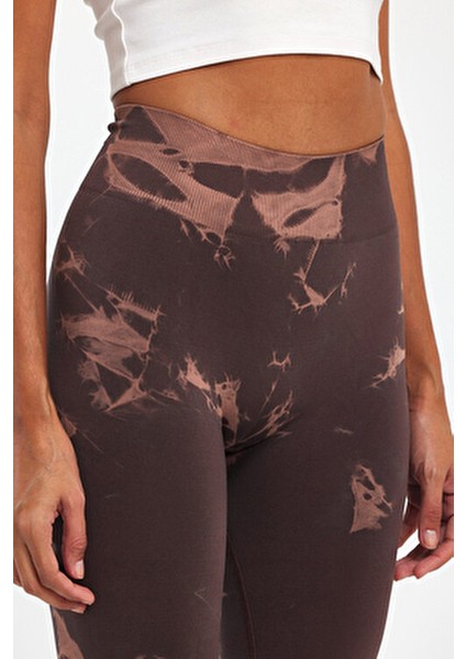 Kadın Dikişsiz Batik Tayt Slim Fit Tasarım ile Şık ve Rahat Kullanım fırsatları