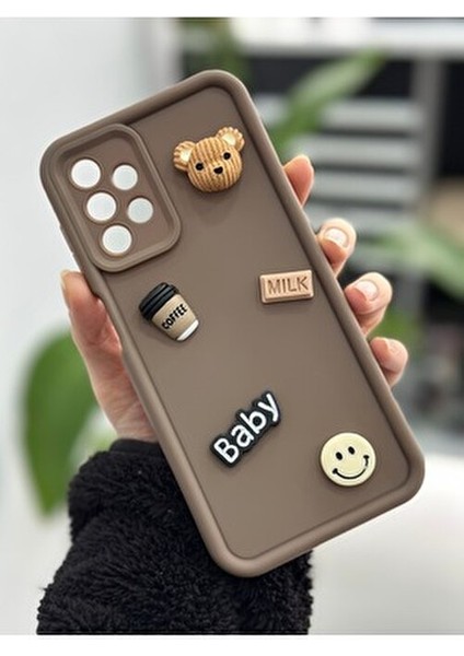 Samsung Galaxy A32 Uyumlu Çikolata Baby Tasarımlı Oyuncaklı Silikon Kılıf