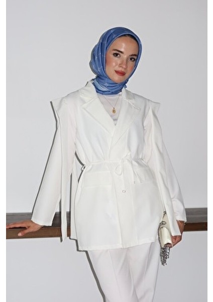 Bel Bağlamalı Blazer Ceket Beyaz fırsatları