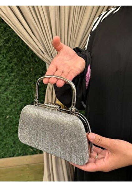 Kadın Simli Tutma Detaylı Abiye Omuz Çantası