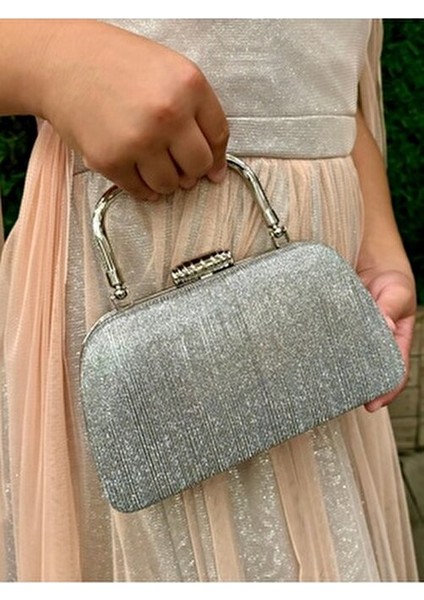 Kadın Simli Tutma Detaylı Abiye Omuz Çantası