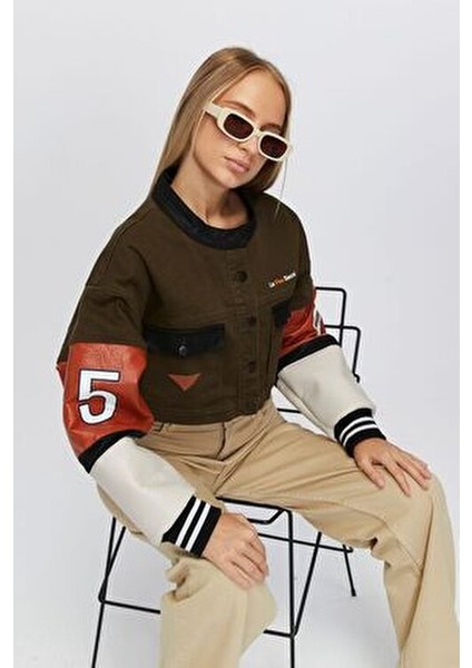 Kadın Oversize Kot Ceket Kolları Deri Garnili Düğmeli Motorcu Montu Baskılı Yarışçı Kolej Ceket fırsatları