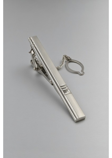 Zincirli Çizgili Kravat İğnesi