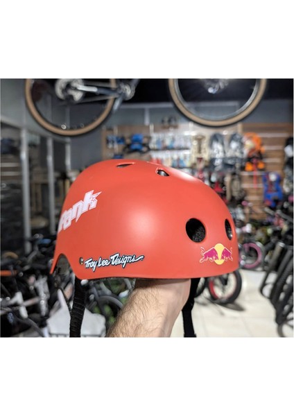 Çok Amaçlı Güvenlik Kaskı – Bisiklet, Scooter, Kaykay, Dağcılık ve Arama Kurtarma Uyumlu (Sticker Hediyeli) 51-58 cm Kırmızı fiyatları