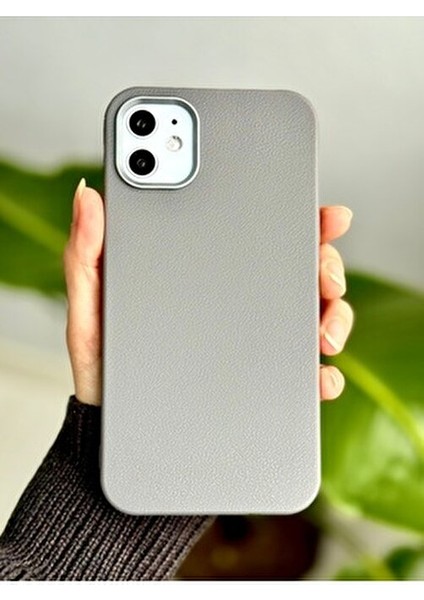 Iphone 11 Uyumlu Estetik Dokulu Deri Görünümlü Esnek Silikon Kılıf