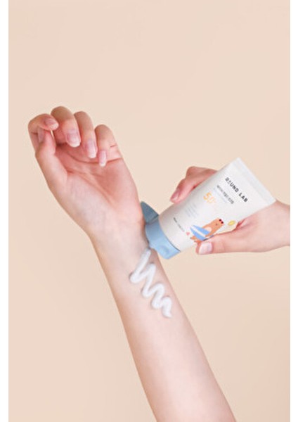 Baby Mild Sunscreen SPF50+PA++++ Bariyer Koruyucu ve Nemlendirici 5 Çeşit Seramidli Güneş Kremi 60ML fiyatları