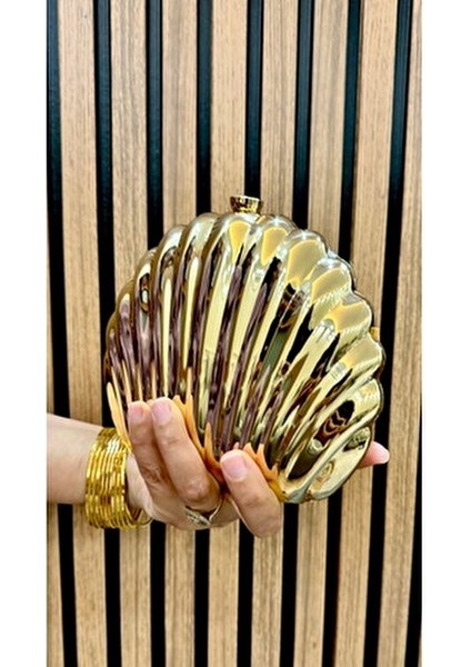 Abiye Çanta Rugan Metal Midye Abiye Çamntası fiyatları