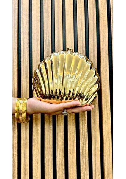 Abiye Çanta Rugan Metal Midye Abiye Çamntası fırsatları