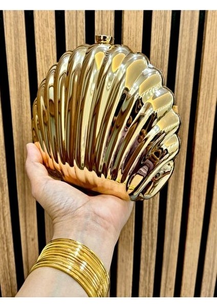 Abiye Çanta Rugan Metal Midye Abiye Çamntası